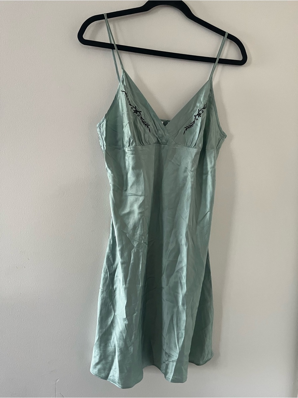 Vintage Y2K 100% Silk Mint Embroidered Slip Dress Large Lingerie Romantic Sleep